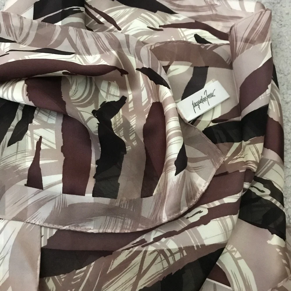 Jacqueline Ferrar 100% Silk Scarf